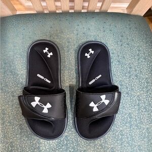 Under Armour boys from 4 D foam water slides